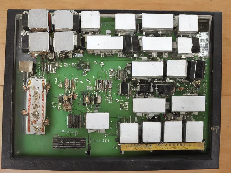 开关器件产品线选型 EEPROM目录 1